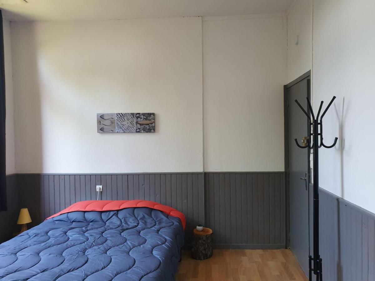 Camping Des 2 Rives- Chambres Etang-sur-Arroux Екстериор снимка